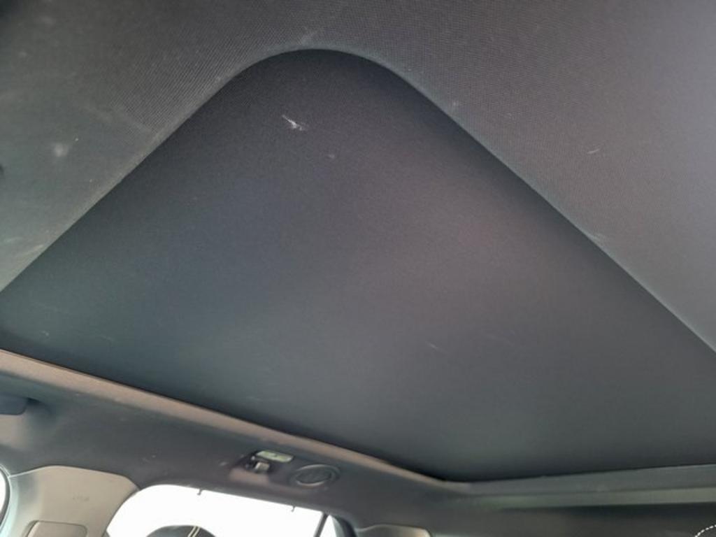 2021 Ford Explorer ST photo