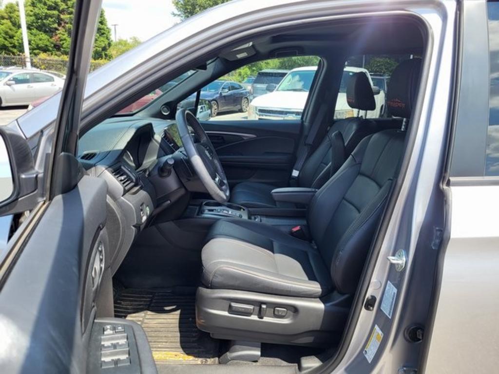 2022 Honda Pilot - $38,500