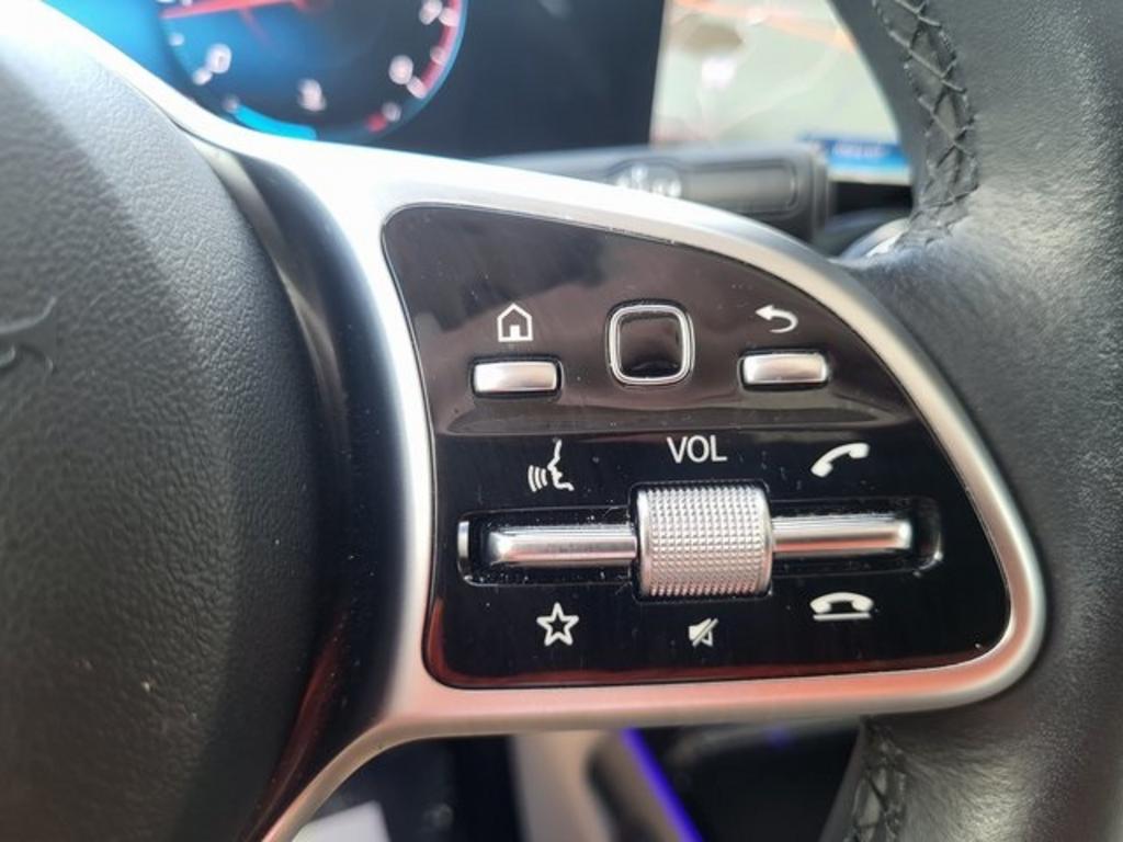 2022 Mercedes-Benz GLB - $40,000