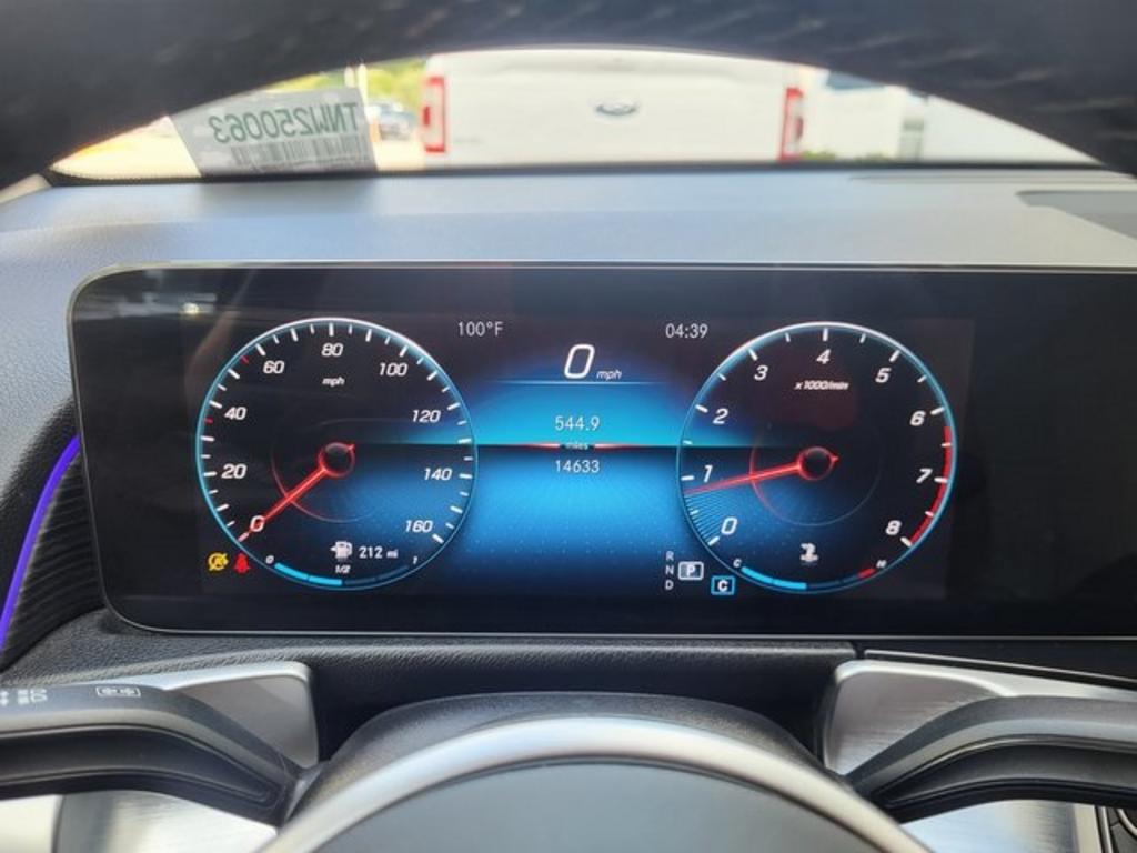 2022 Mercedes-Benz GLB - $40,000