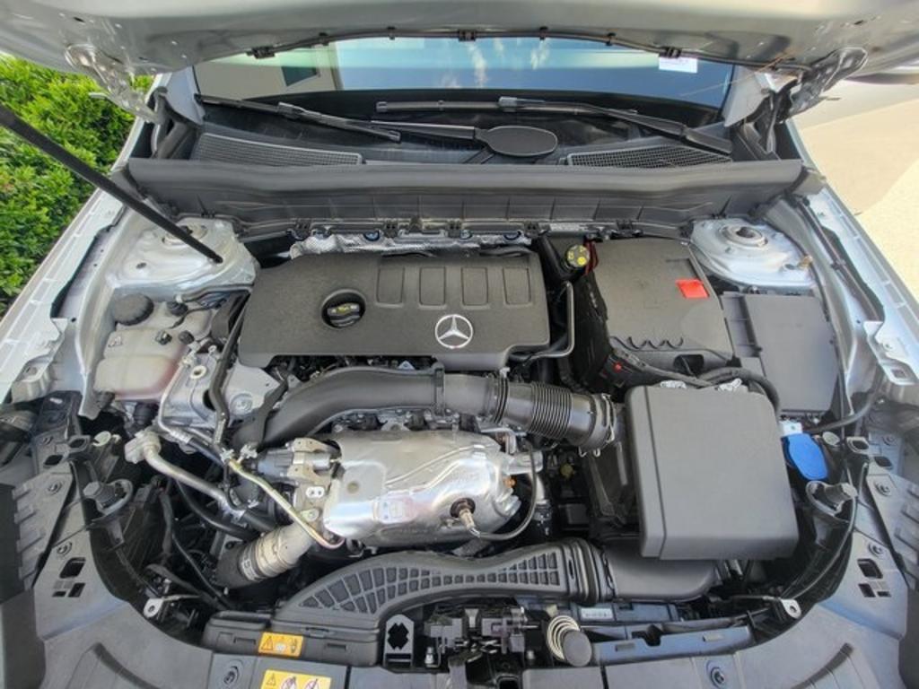 2022 Mercedes-Benz GLB - $40,000