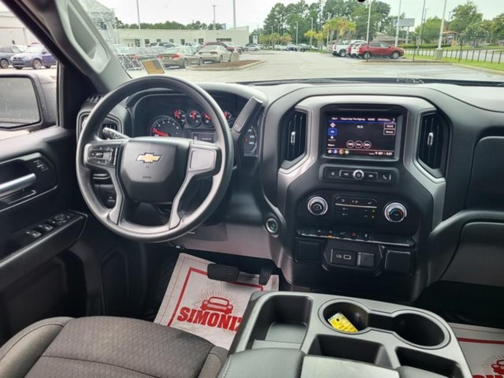 2022 Chevrolet Silverado - $39,000