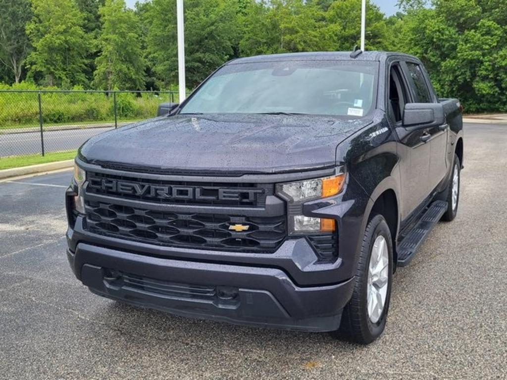 2022 Chevrolet Silverado - $39,000