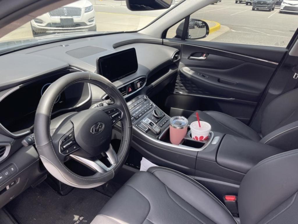 2022 Hyundai Santa Fe - $34,500