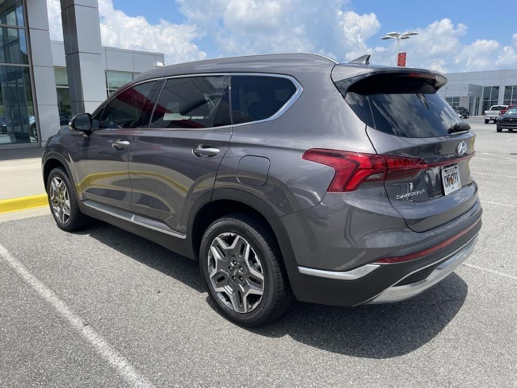 2022 Hyundai Santa Fe - $34,500