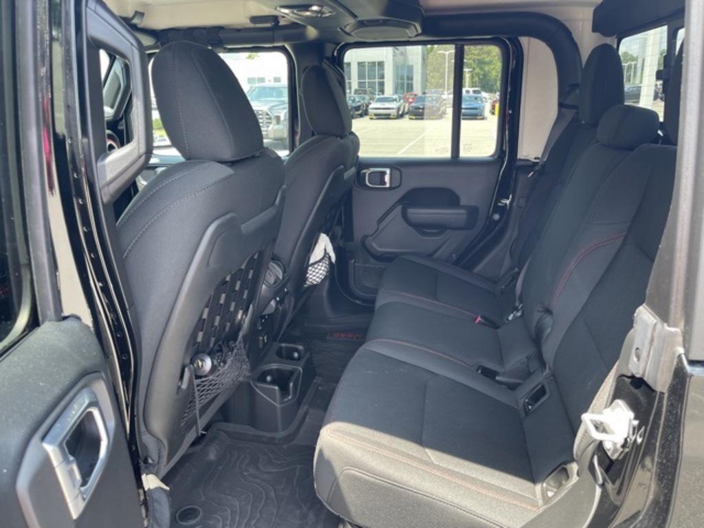 2022 Jeep Gladiator - $47,000