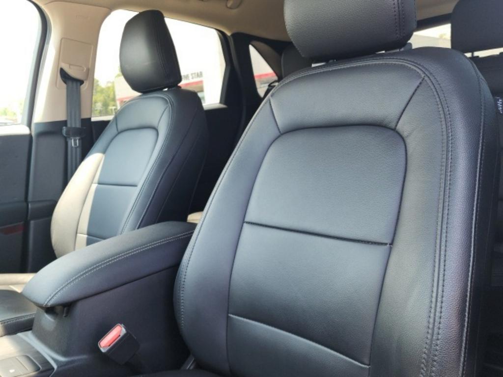 2020 Ford Escape - $24,000