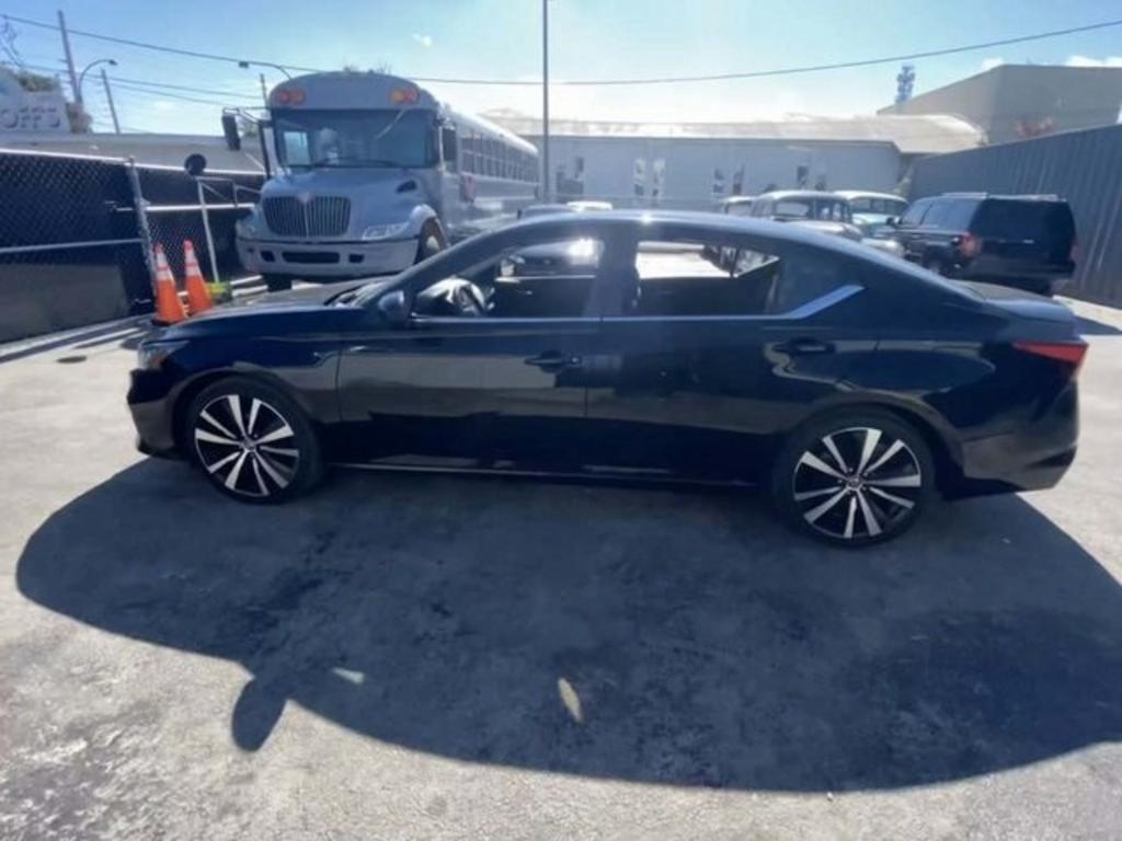 2019 Kia Optima LX photo
