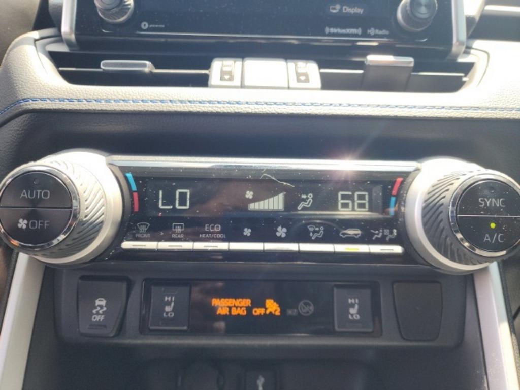 2020 Toyota RAV4 - $35,000