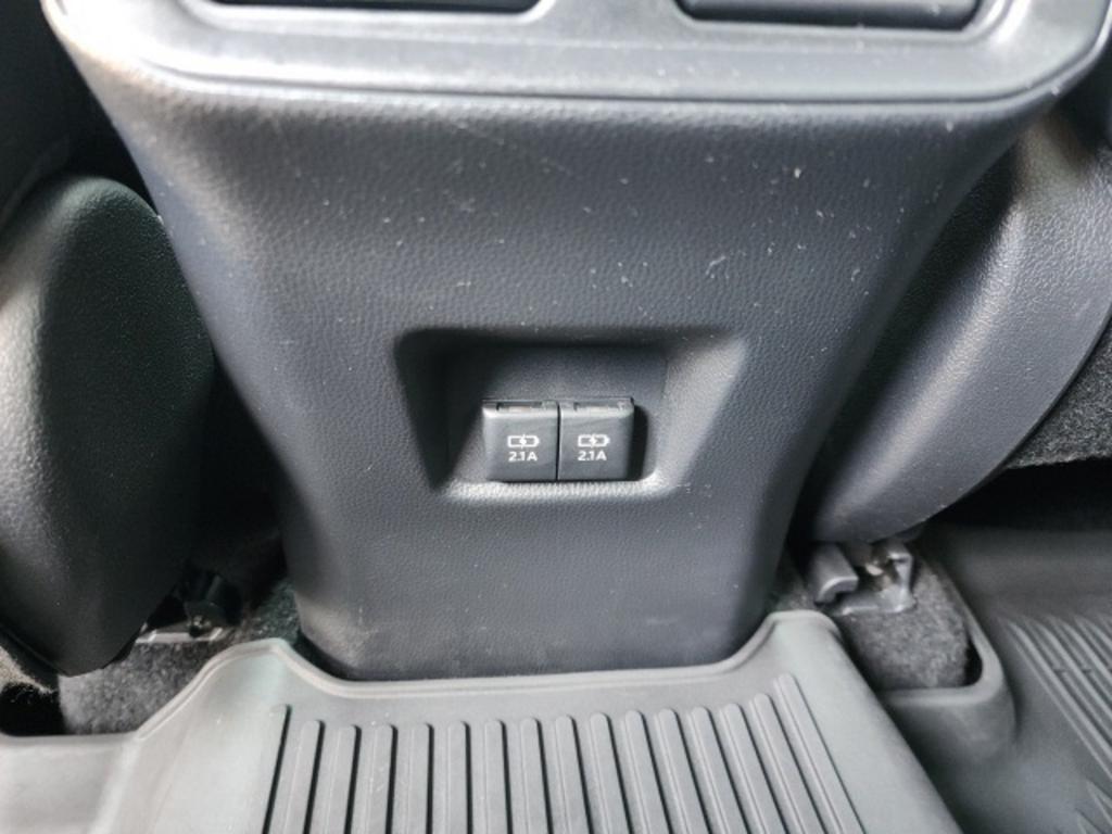 2020 Toyota RAV4 - $35,000