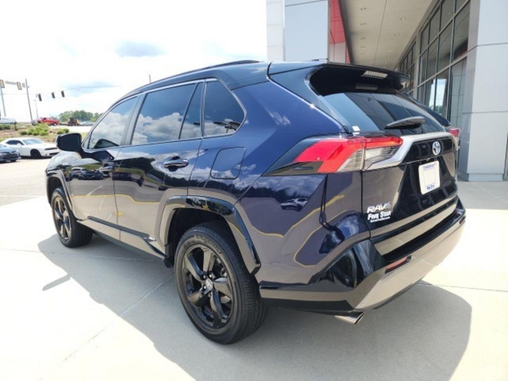 2020 Toyota RAV4 - $35,000