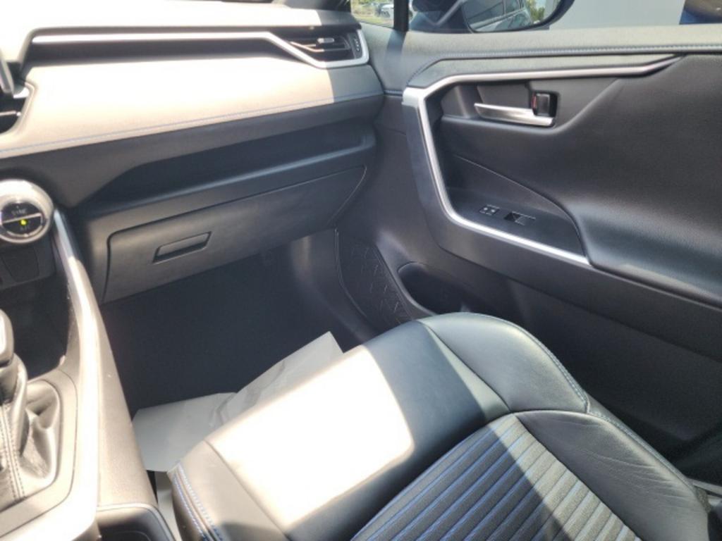 2020 Toyota RAV4 - $35,000