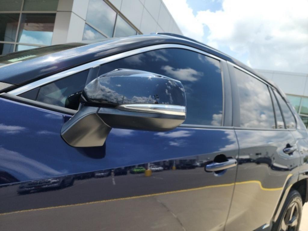 2020 Toyota RAV4 - $35,000