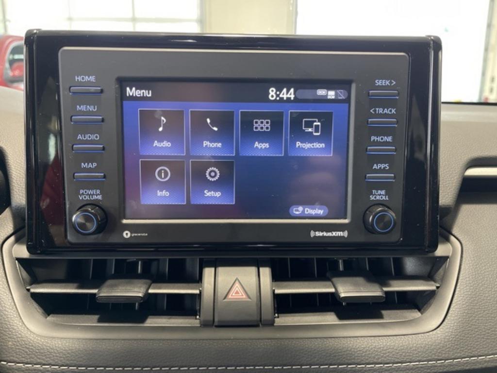 2022 Toyota RAV4 - $32,000