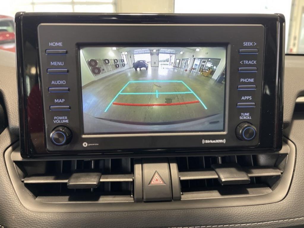 2022 Toyota RAV4 - $32,000