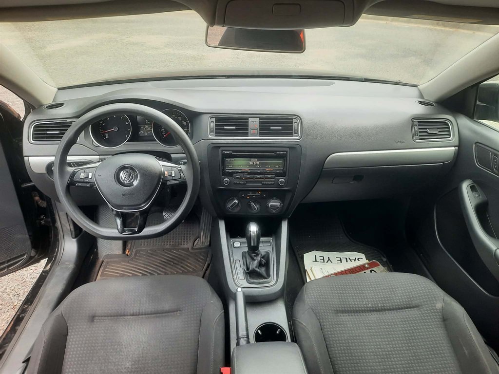 2015 Volkswagen Jetta - $7,500