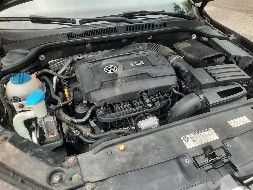 2015 Volkswagen Jetta - $7,500
