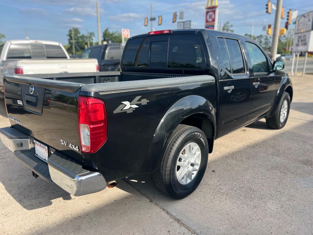 2017 Nissan Frontier SV photo