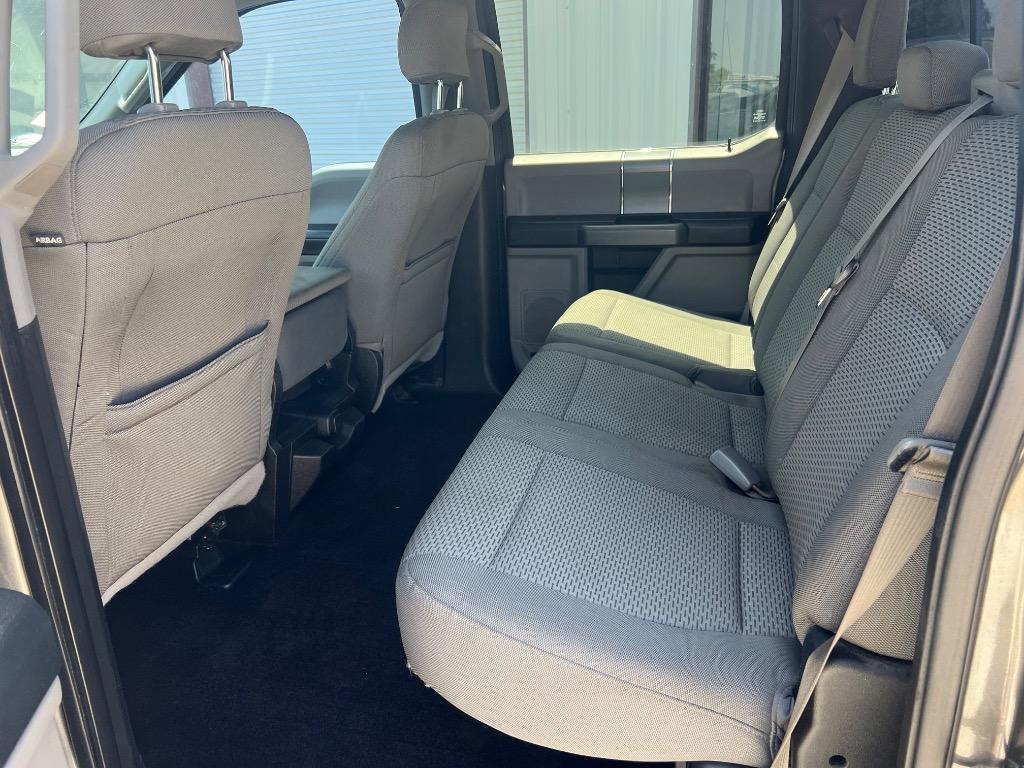 2015 Ford F150 XLT photo