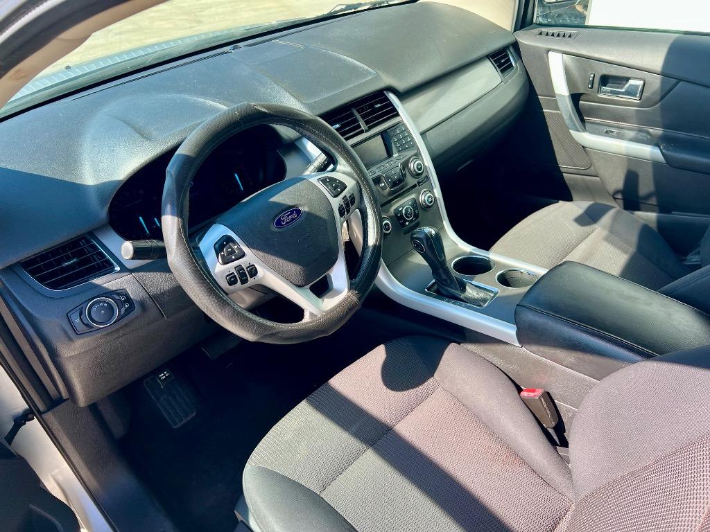 2011 Ford Edge SEL photo
