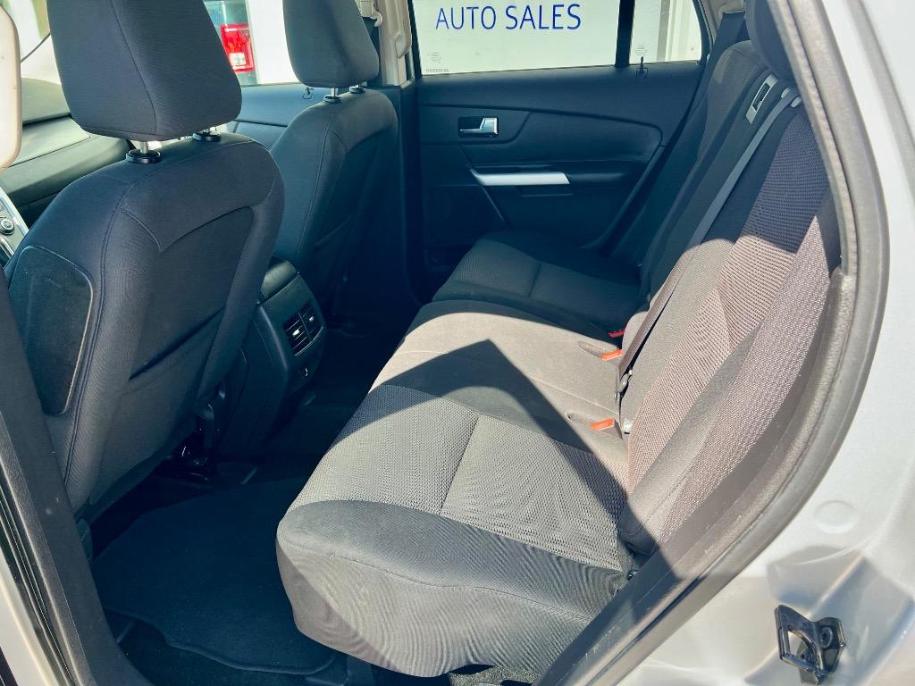 2011 Ford Edge SEL photo