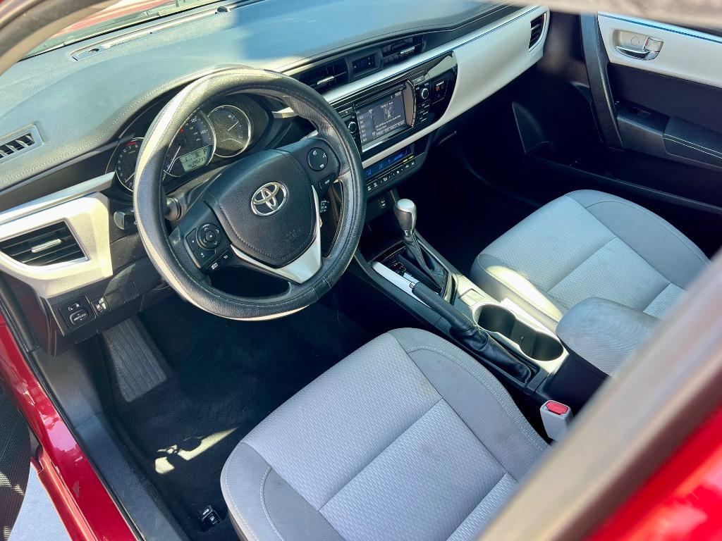 2014 Toyota Corolla L photo