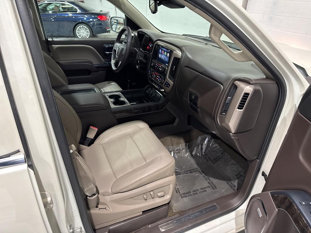 2014 GMC Sierra 1500 Denali photo