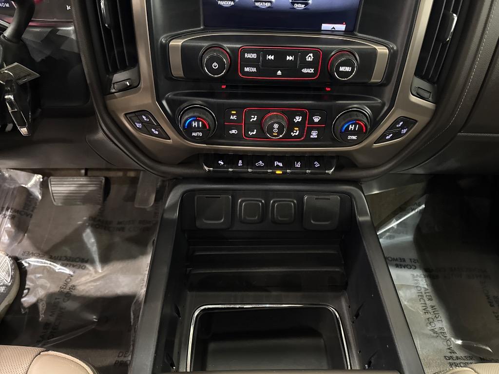 2014 GMC Sierra 1500 Denali photo