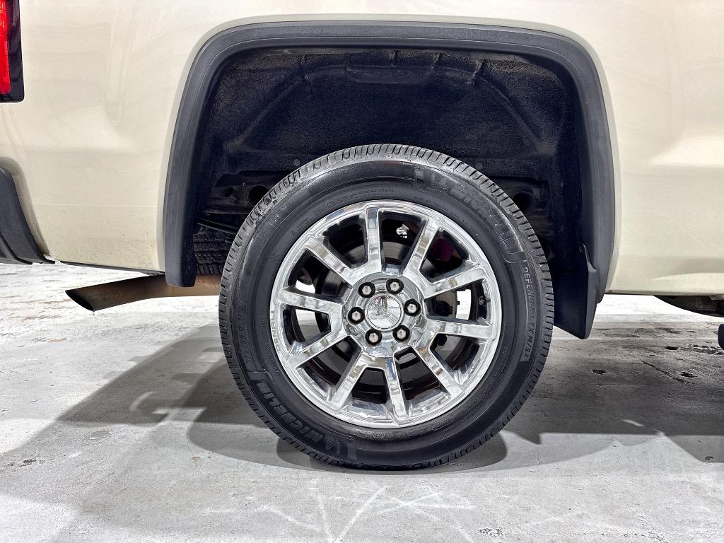 2014 GMC Sierra 1500 Denali photo