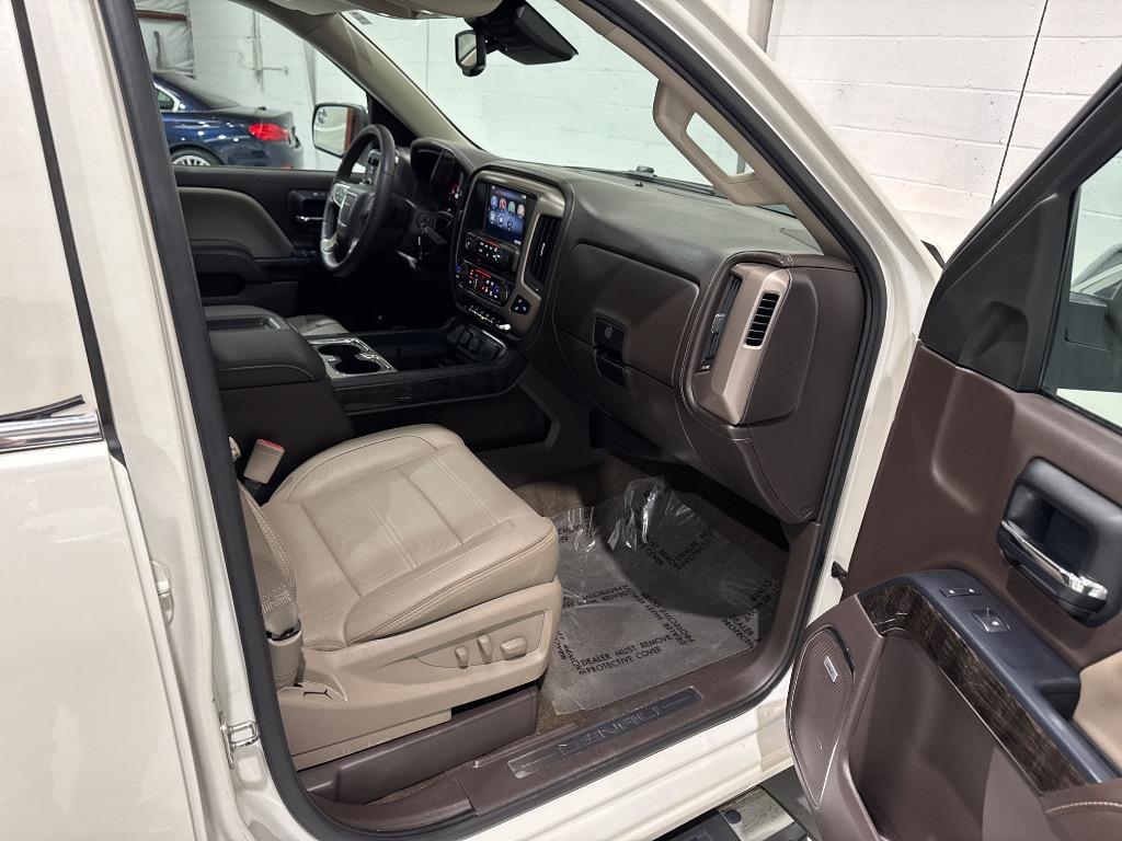 2014 GMC Sierra 1500 Denali photo