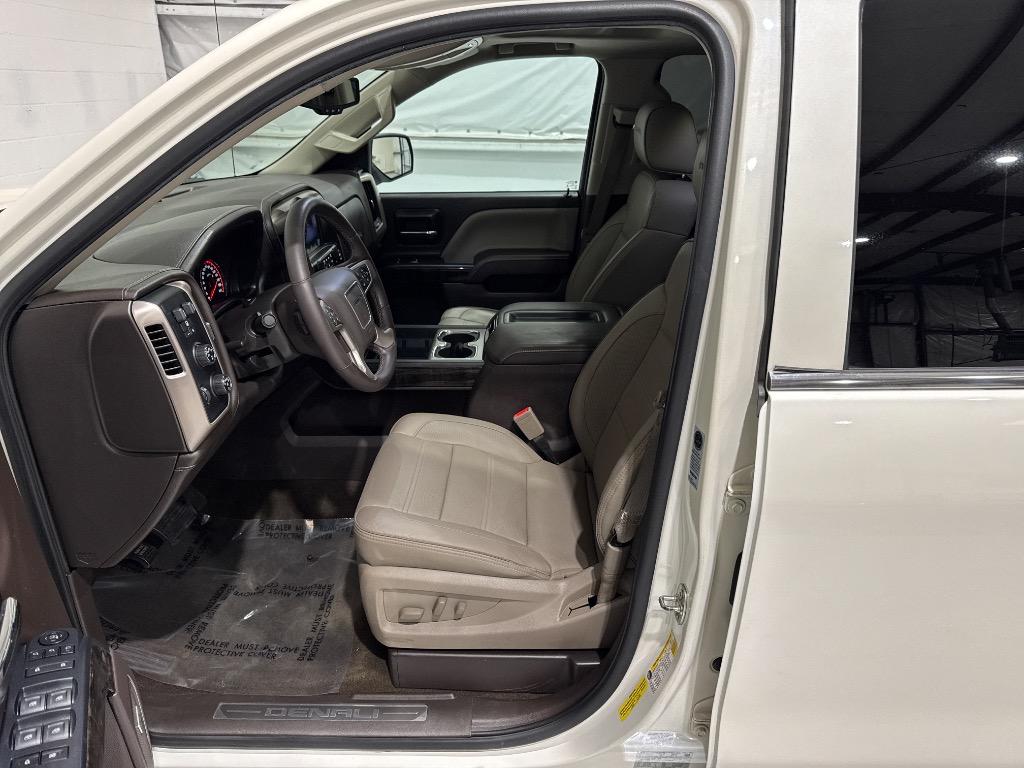 2014 GMC Sierra 1500 Denali photo