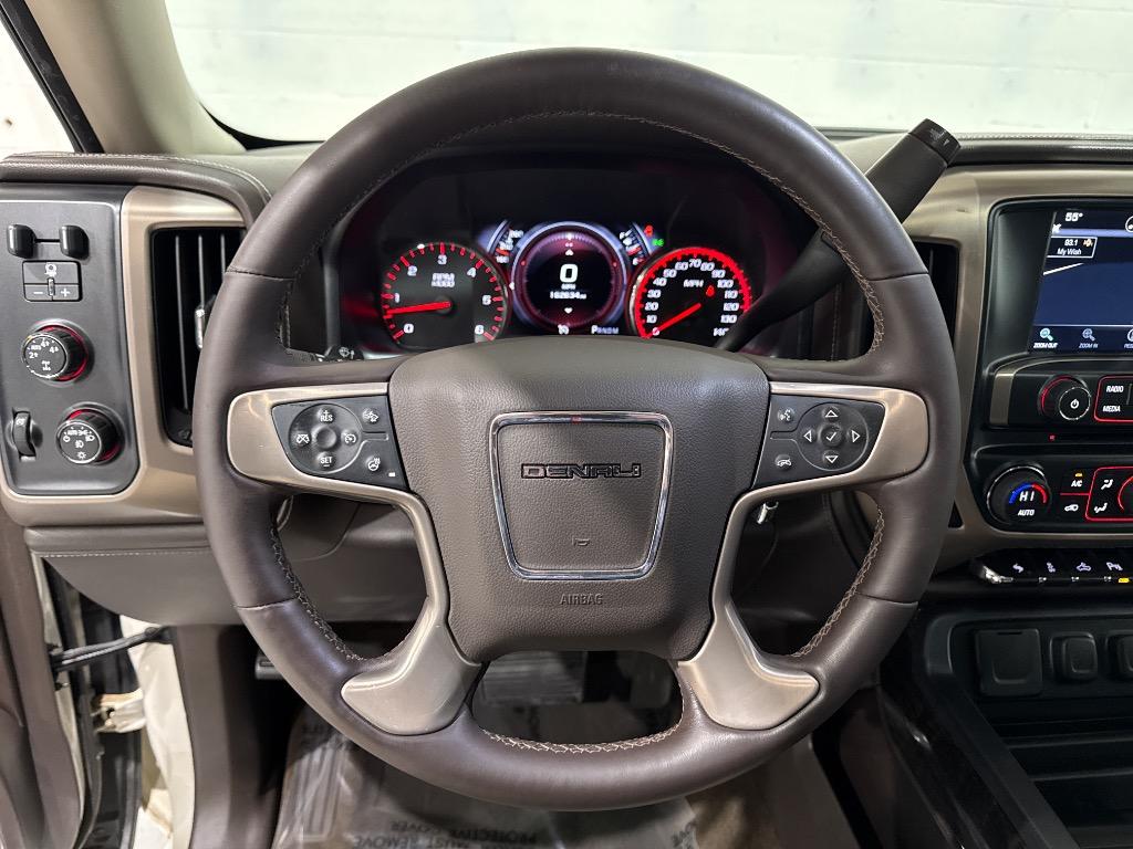 2014 GMC Sierra 1500 Denali photo