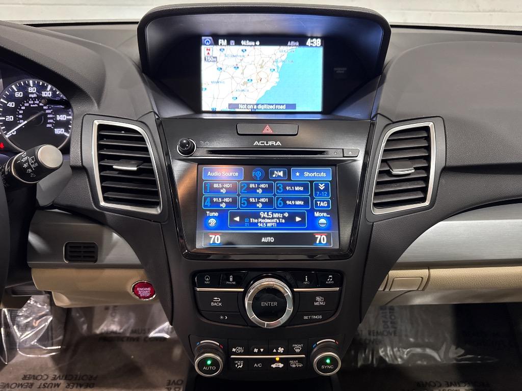 2017 Acura RDX Advance photo