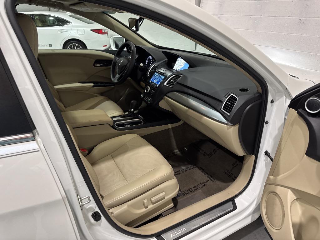 2017 Acura RDX Advance photo