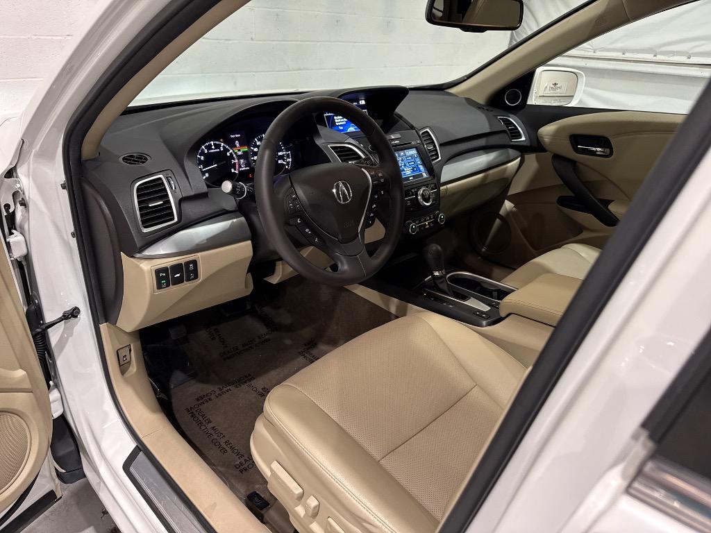 2017 Acura RDX Advance photo