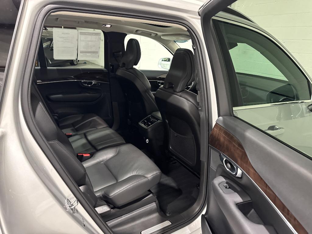2019 Volvo XC90 - $20,995
