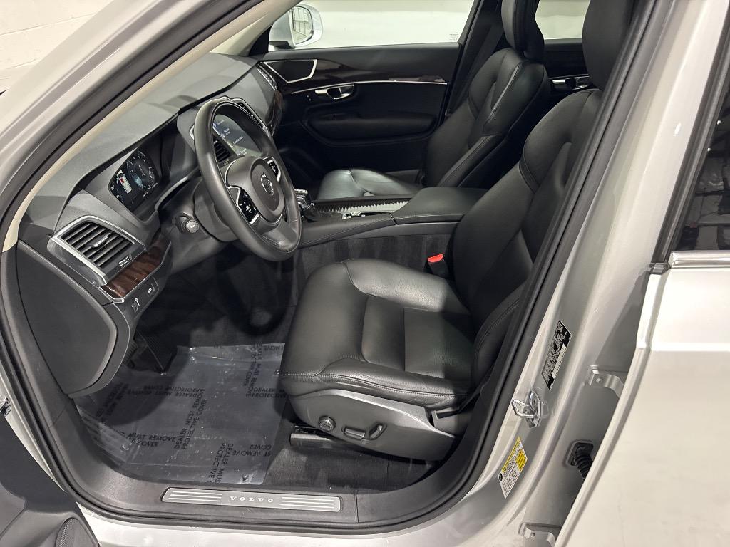 2019 Volvo XC90 - $20,995