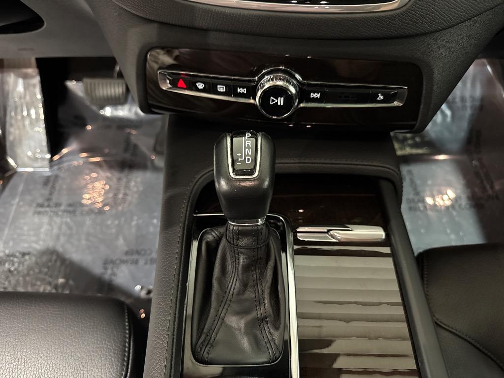 2019 Volvo XC90 - $20,995