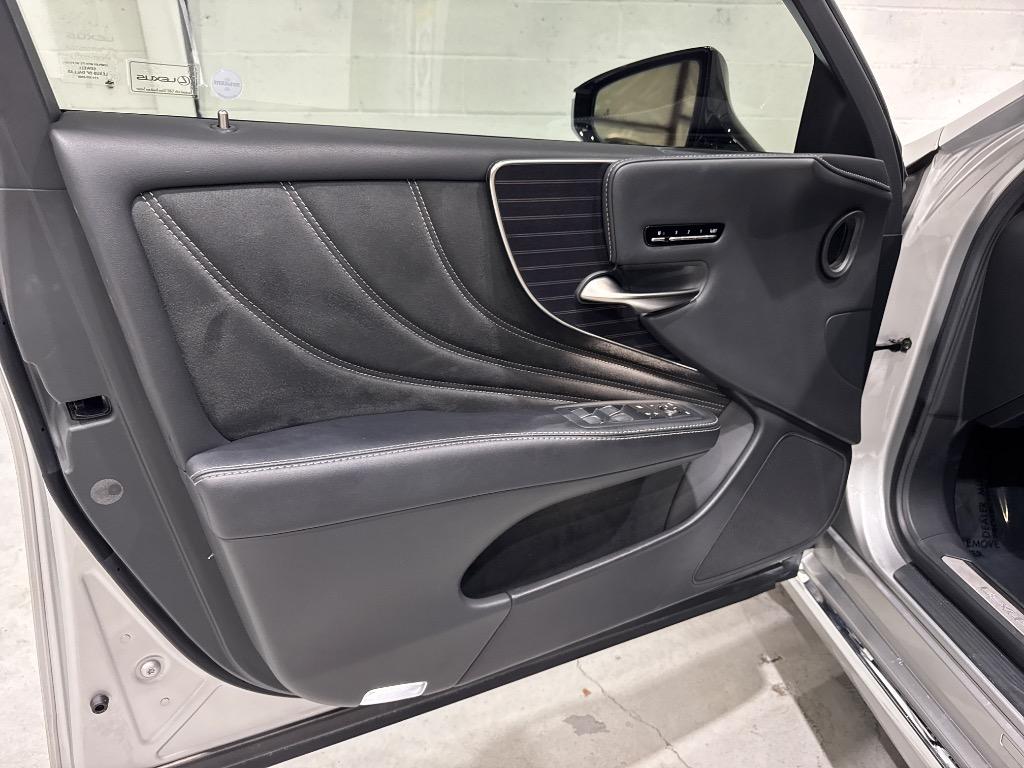 2018 Lexus LS - $44,995