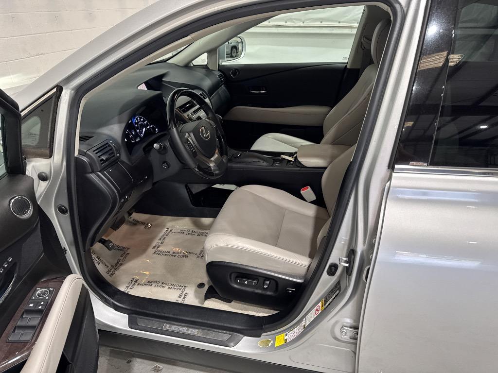 2015 Lexus RX - $16,495