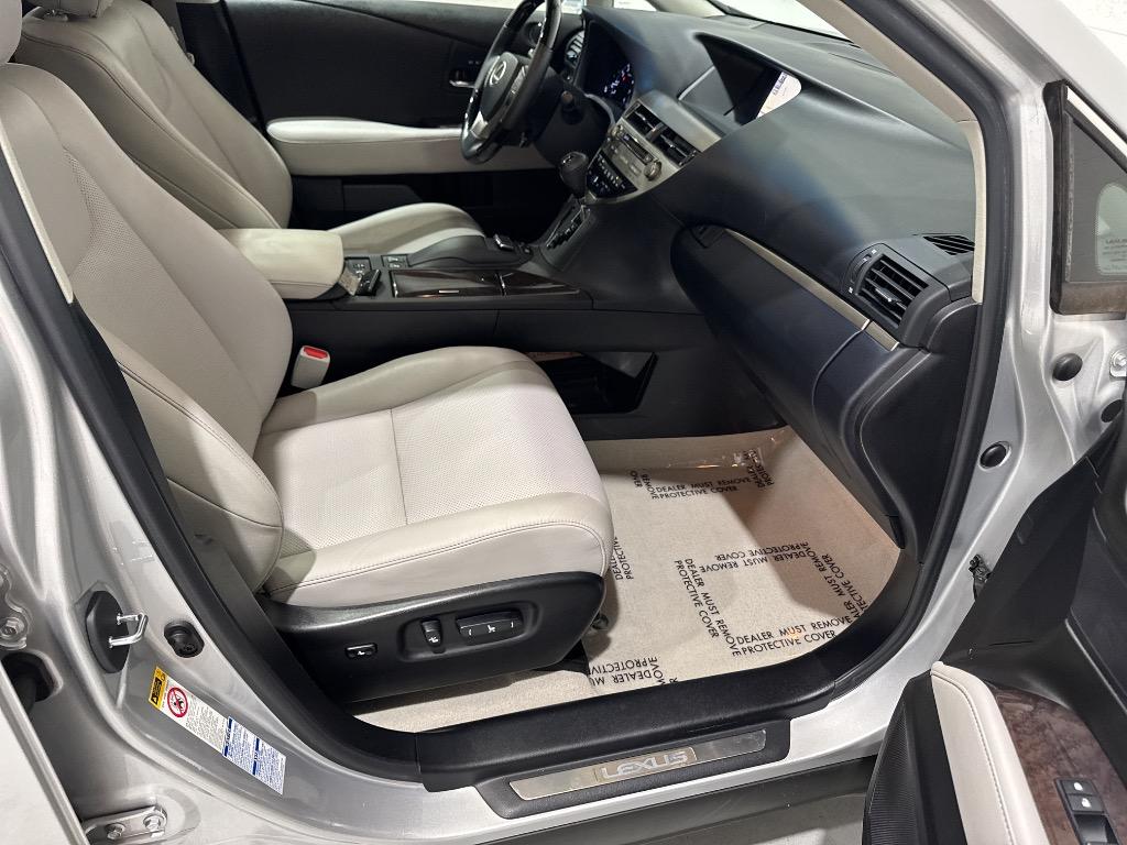 2015 Lexus RX - $16,495