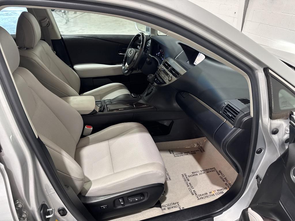 2015 Lexus RX - $16,495