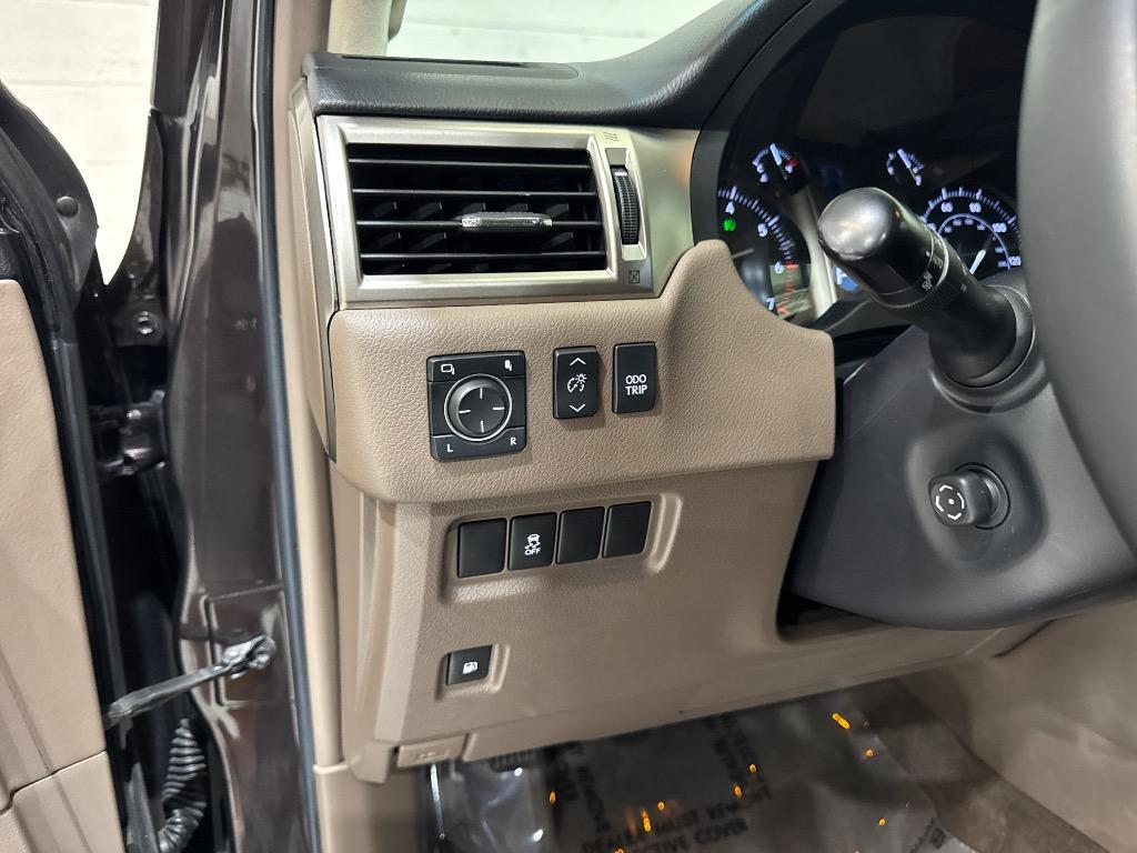 2013 Lexus GX - $18,495