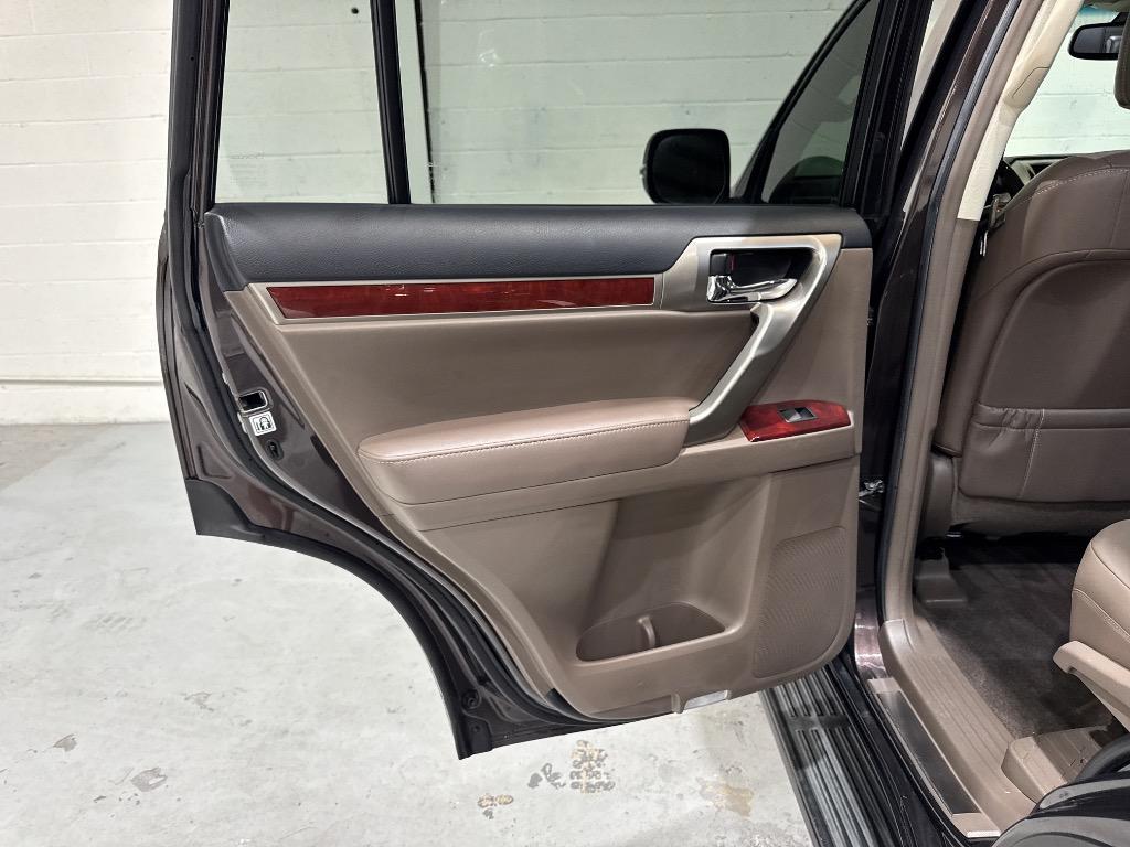 2013 Lexus GX - $18,495