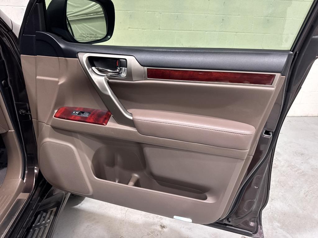 2013 Lexus GX - $18,495