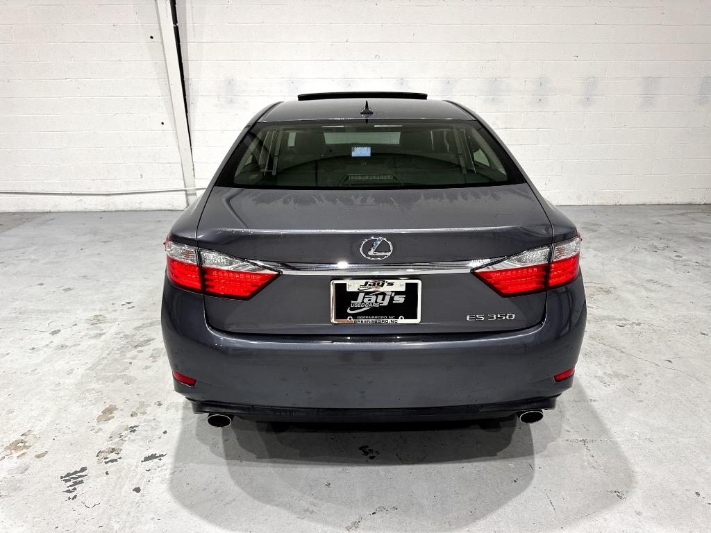 2013 Lexus ES - $16,995