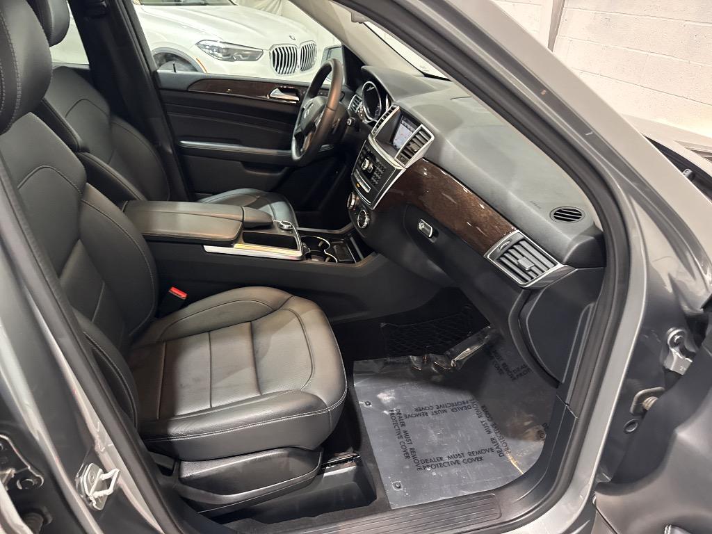 2013 Mercedes-Benz Ml-class - $8,995