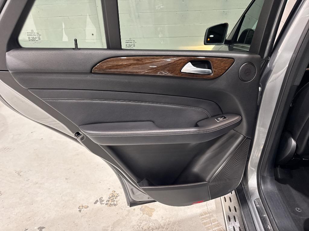 2013 Mercedes-Benz Ml-class - $8,995