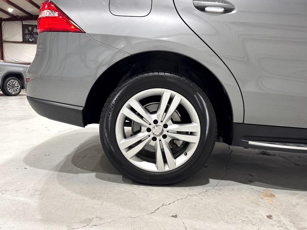 2013 Mercedes-Benz Ml-class - $8,995