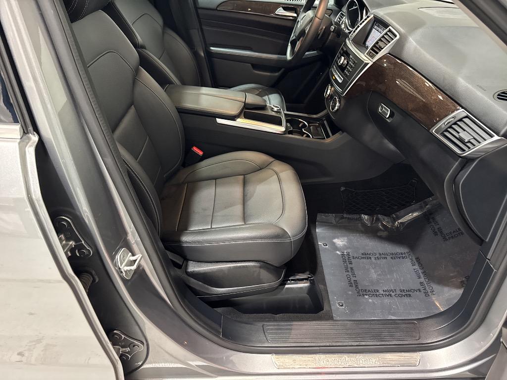 2013 Mercedes-Benz Ml-class - $8,995